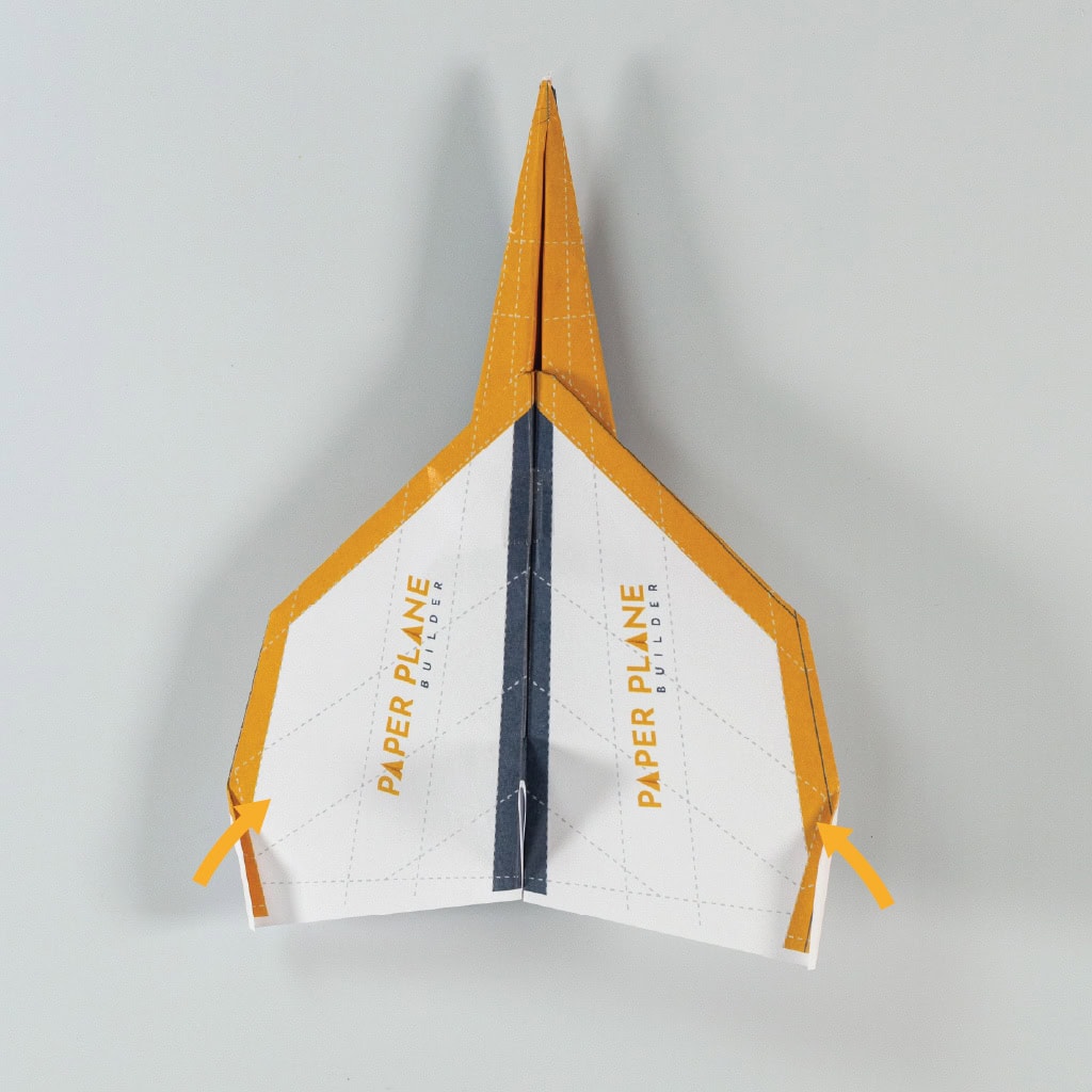 Fold the winglets upward.